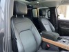 Land Rover Defender 2023