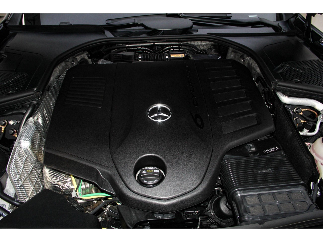 Mercedes-Benz S 480 4MATIC 2025