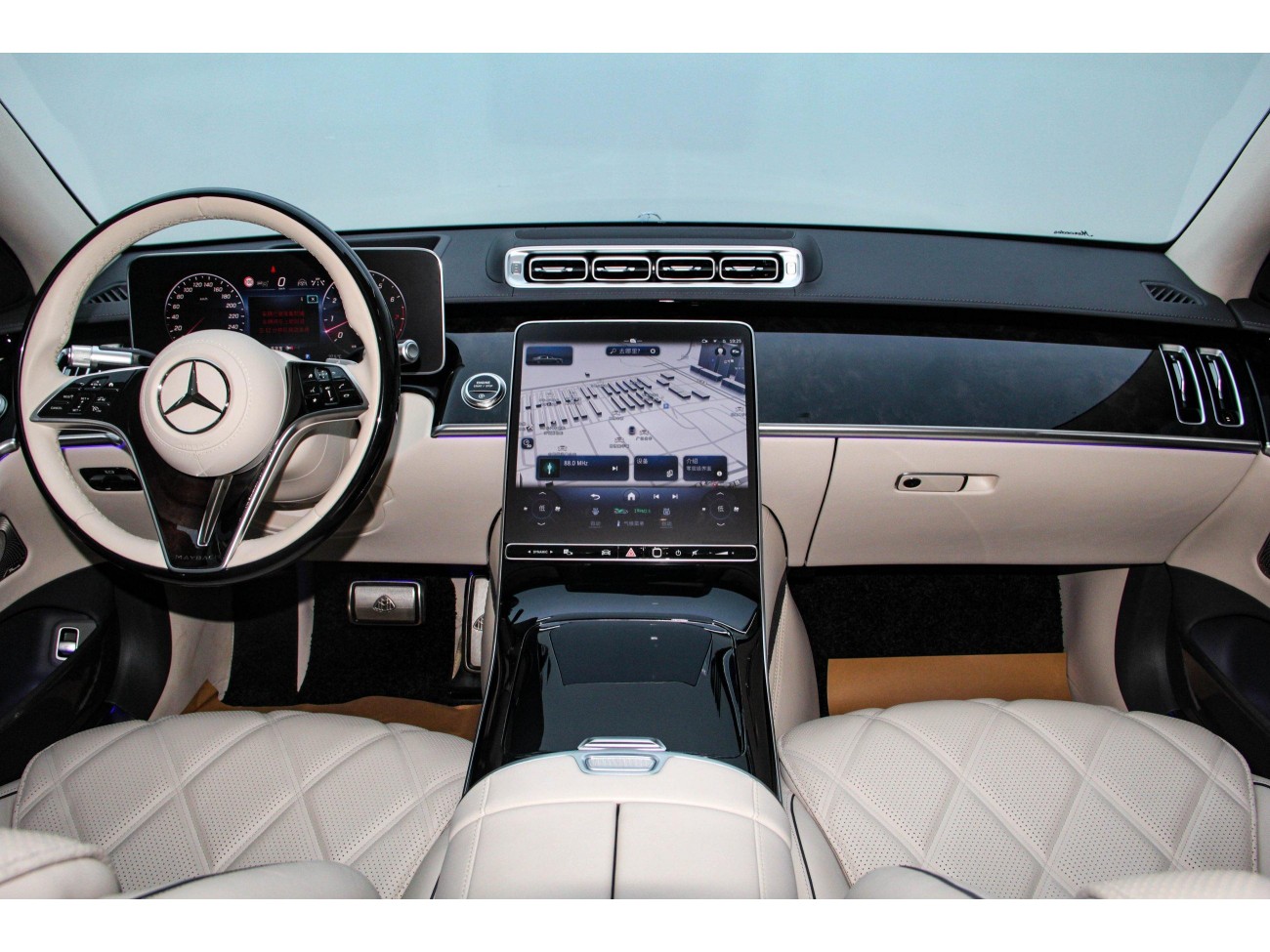 Mercedes-Benz S 480 4MATIC 2025