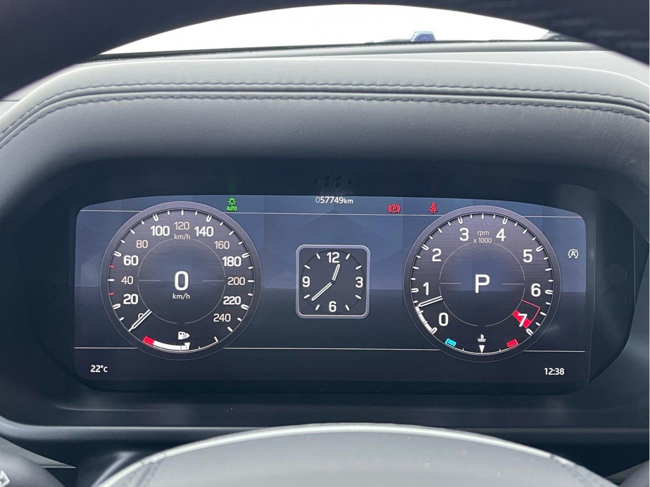 Land Rover Defender 2021