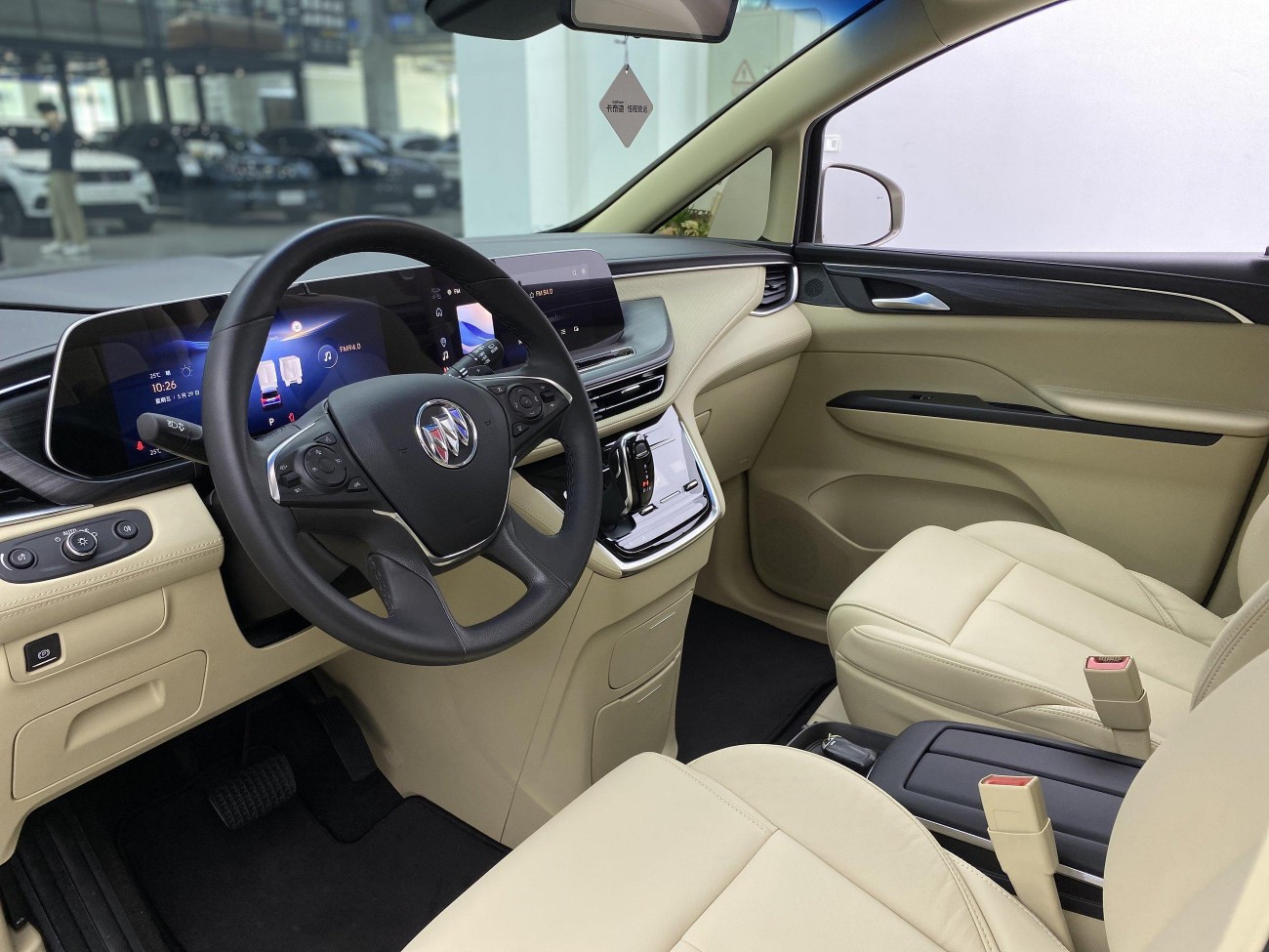 Buick GL8 2024