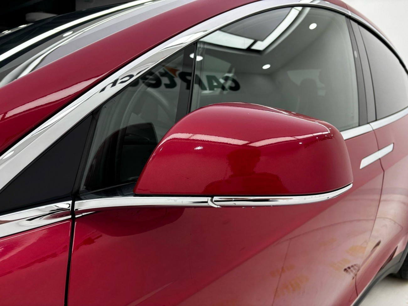 Tesla Model X 2019