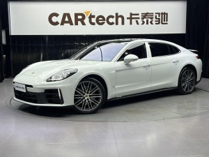 Porsche Panamera 2024