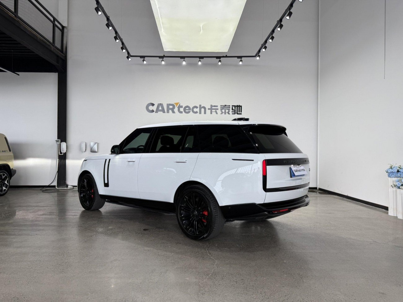 Land Rover Range Rover 2025