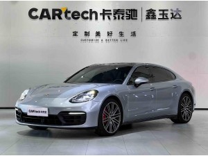 Porsche Panamera 2021