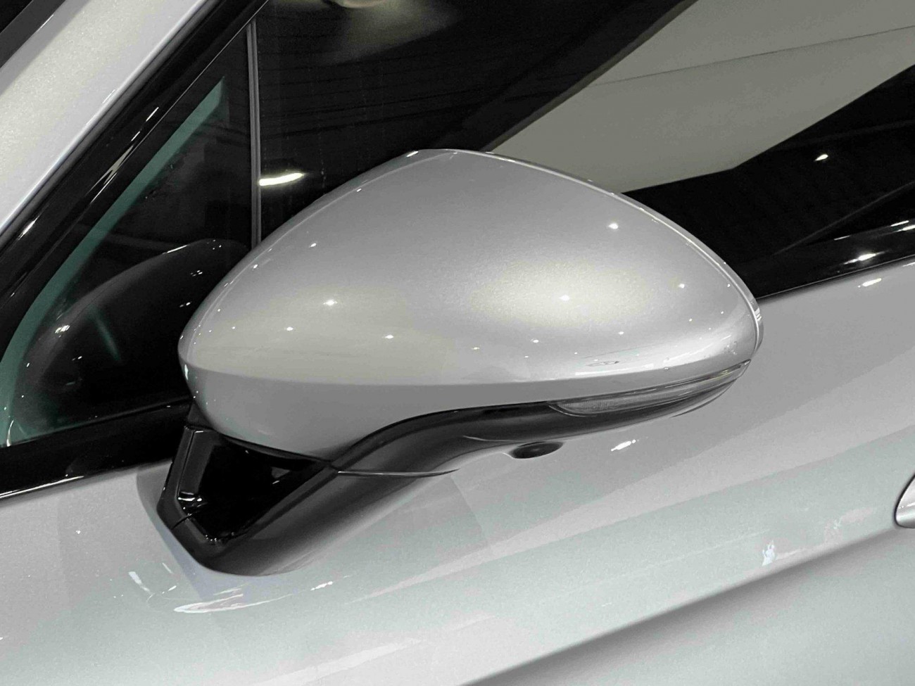 Porsche Panamera 2021
