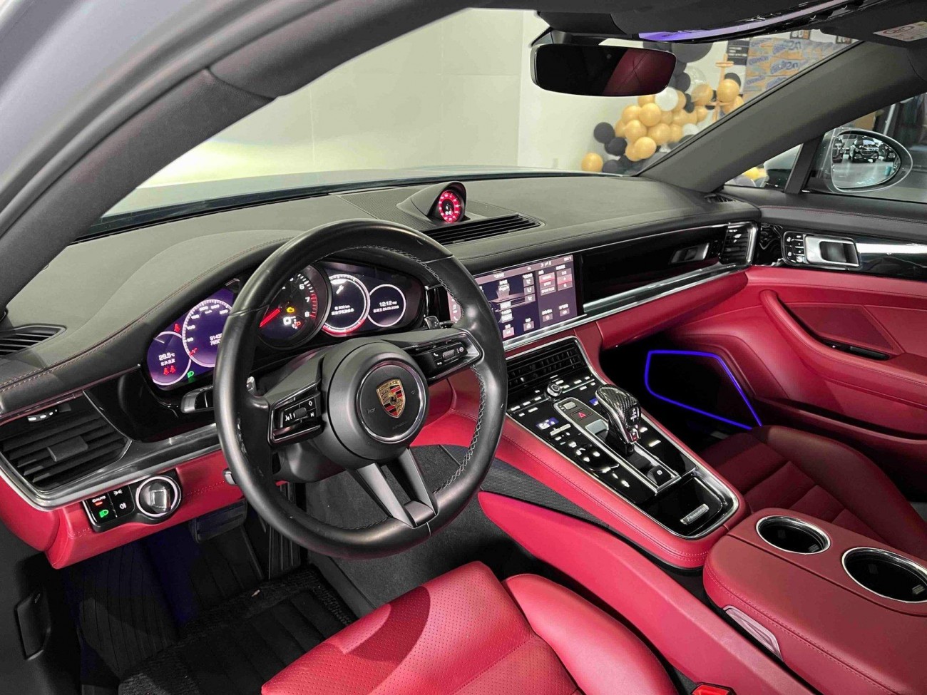 Porsche Panamera 2021