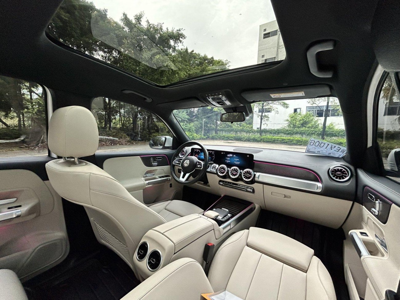Mercedes-Benz EQB 2023