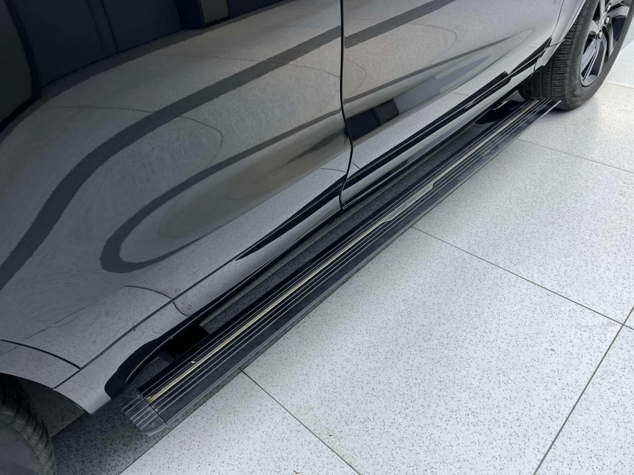 Land Rover Discovery 2020