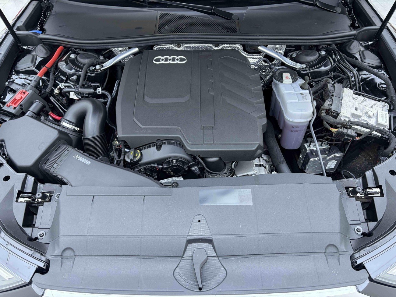 Audi A6L 45 TFSI 2024