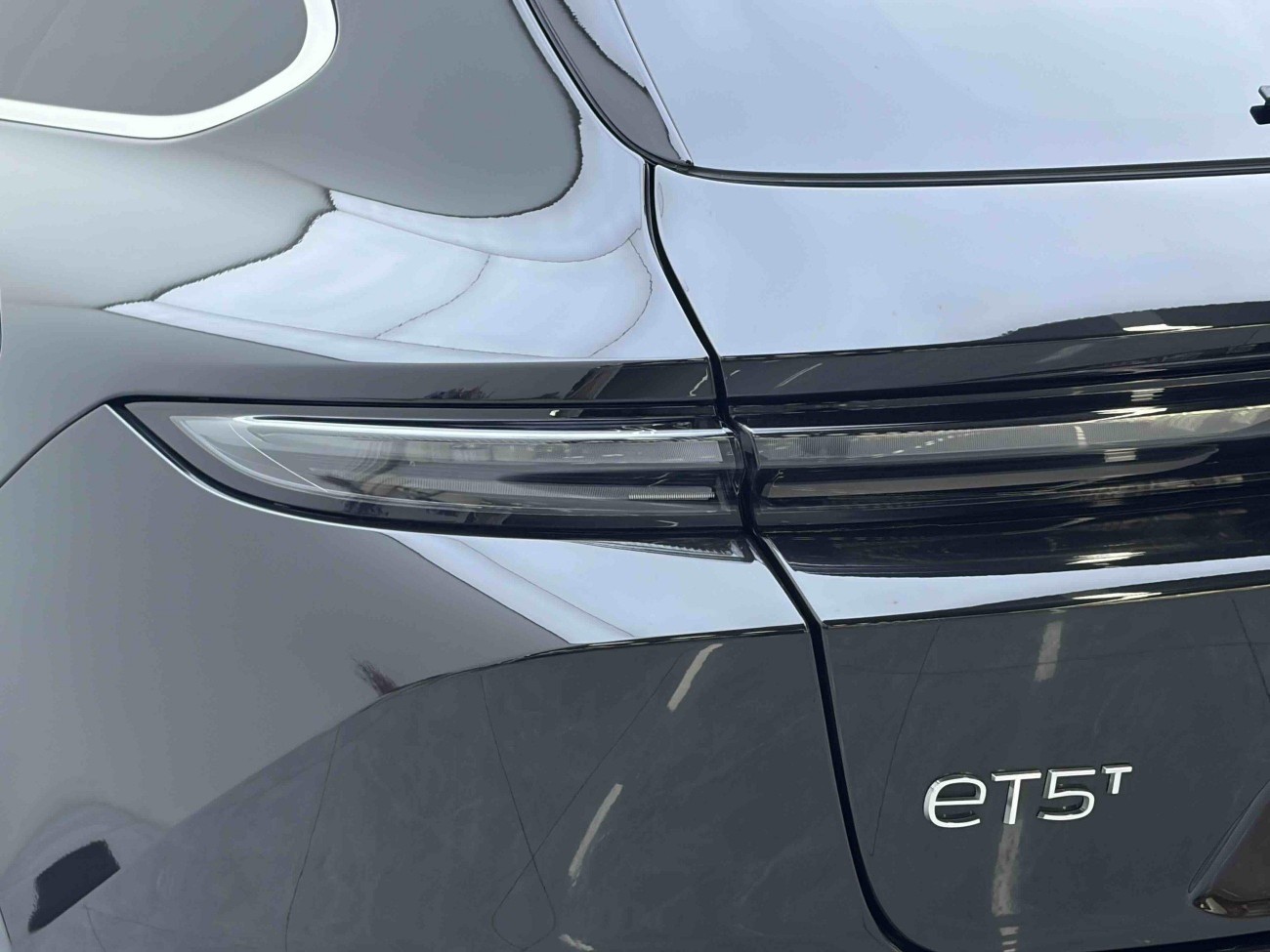 NIO ET5 2025
