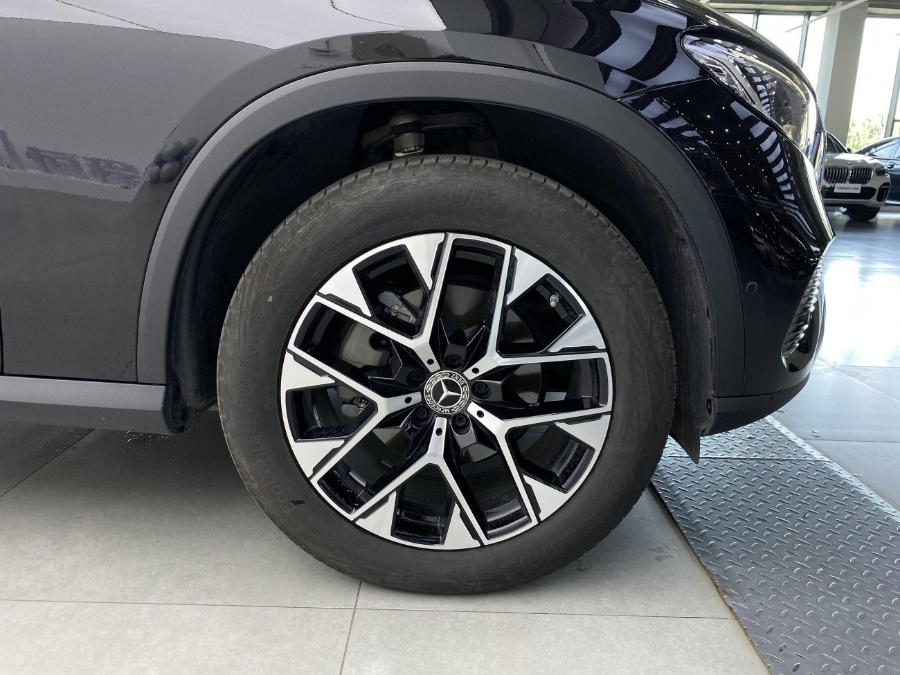 Mercedes-Benz GLC 260 L 2025