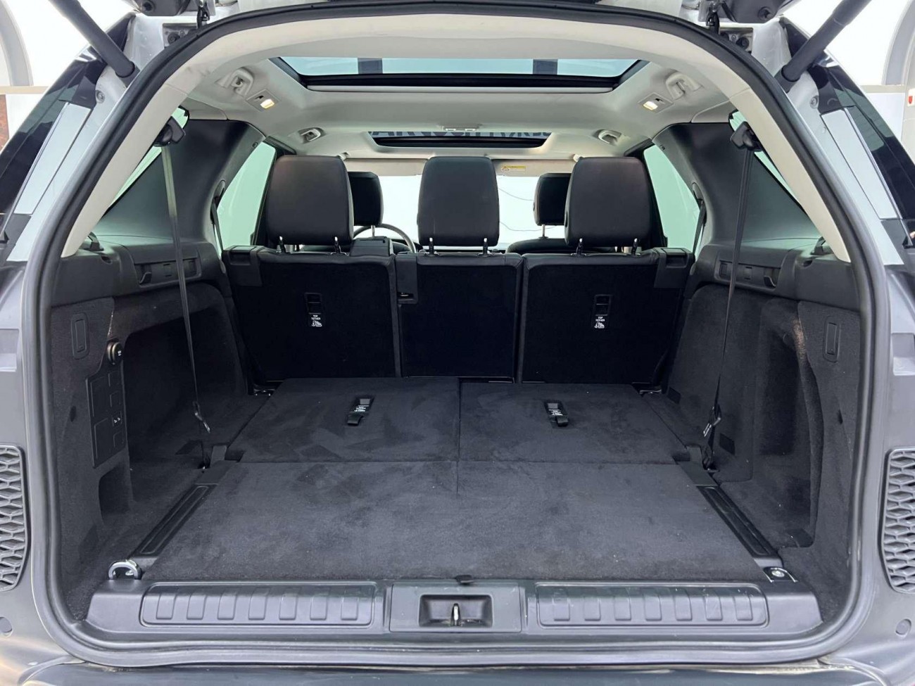 Land Rover Discovery 2019