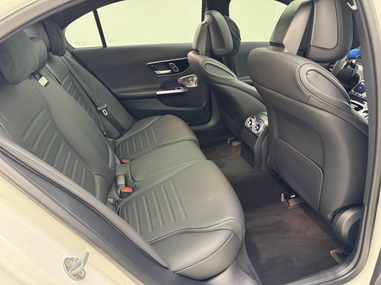 Mercedes-Benz C 260 L 2023