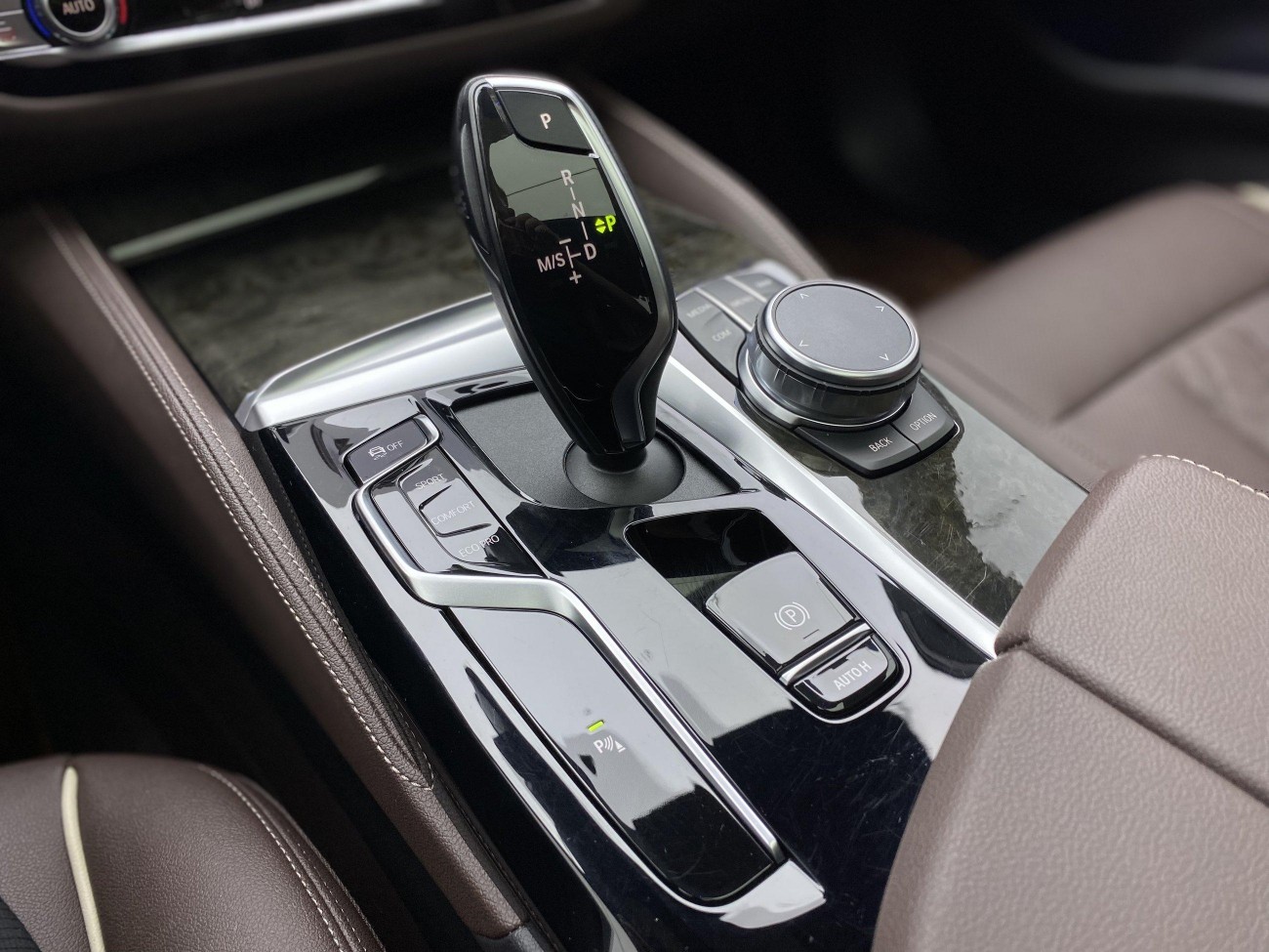 BMW 525Li 2023