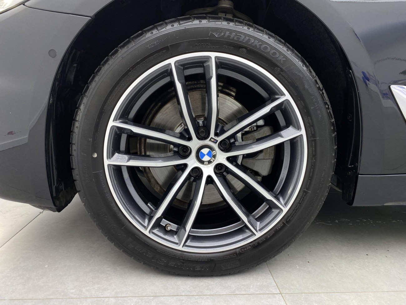 BMW 525Li 2023