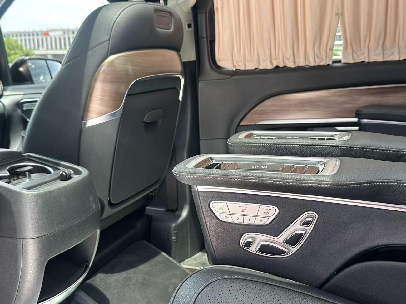 Mercedes-Benz V 2020