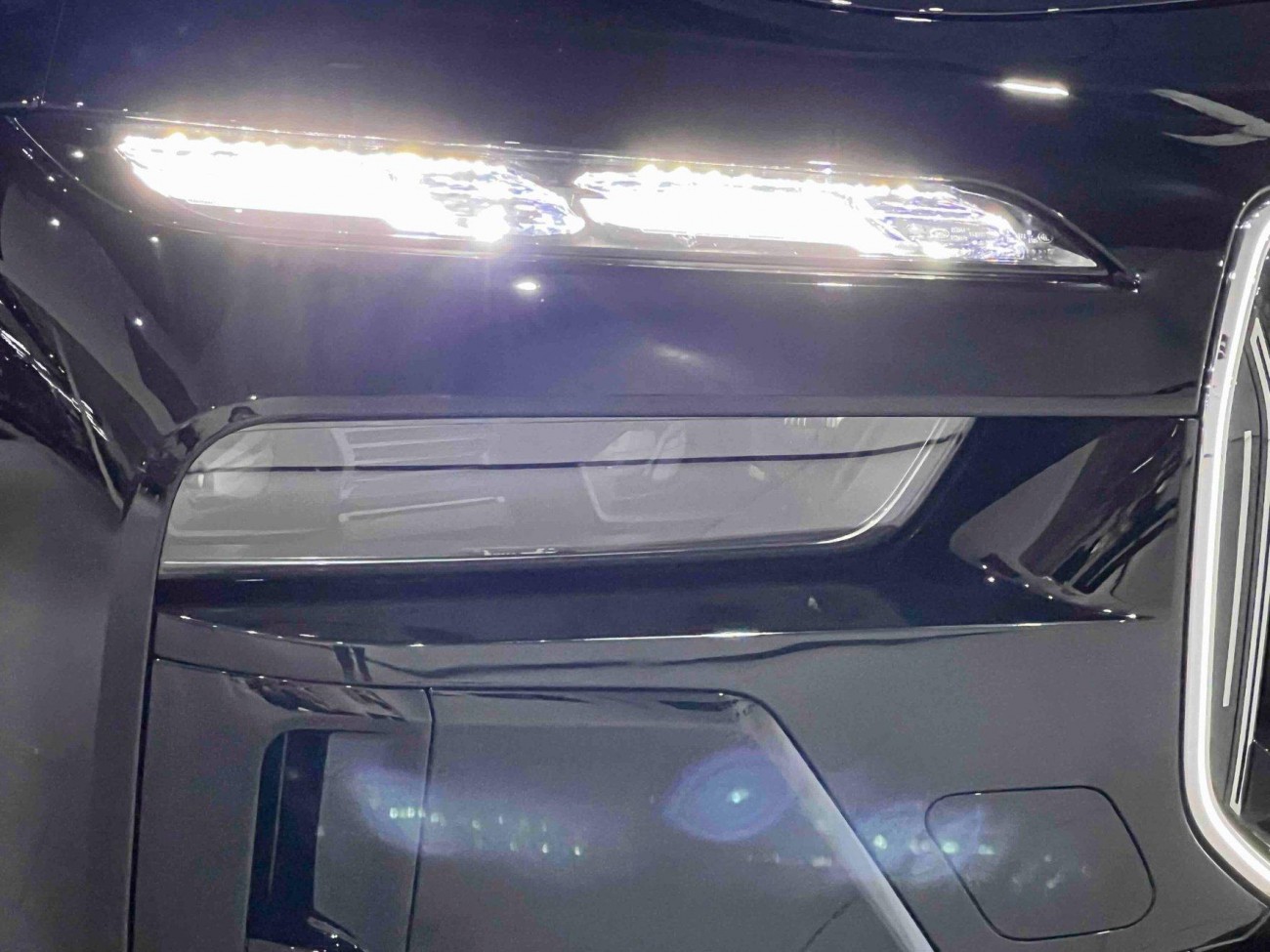 BMW 740Li 2024
