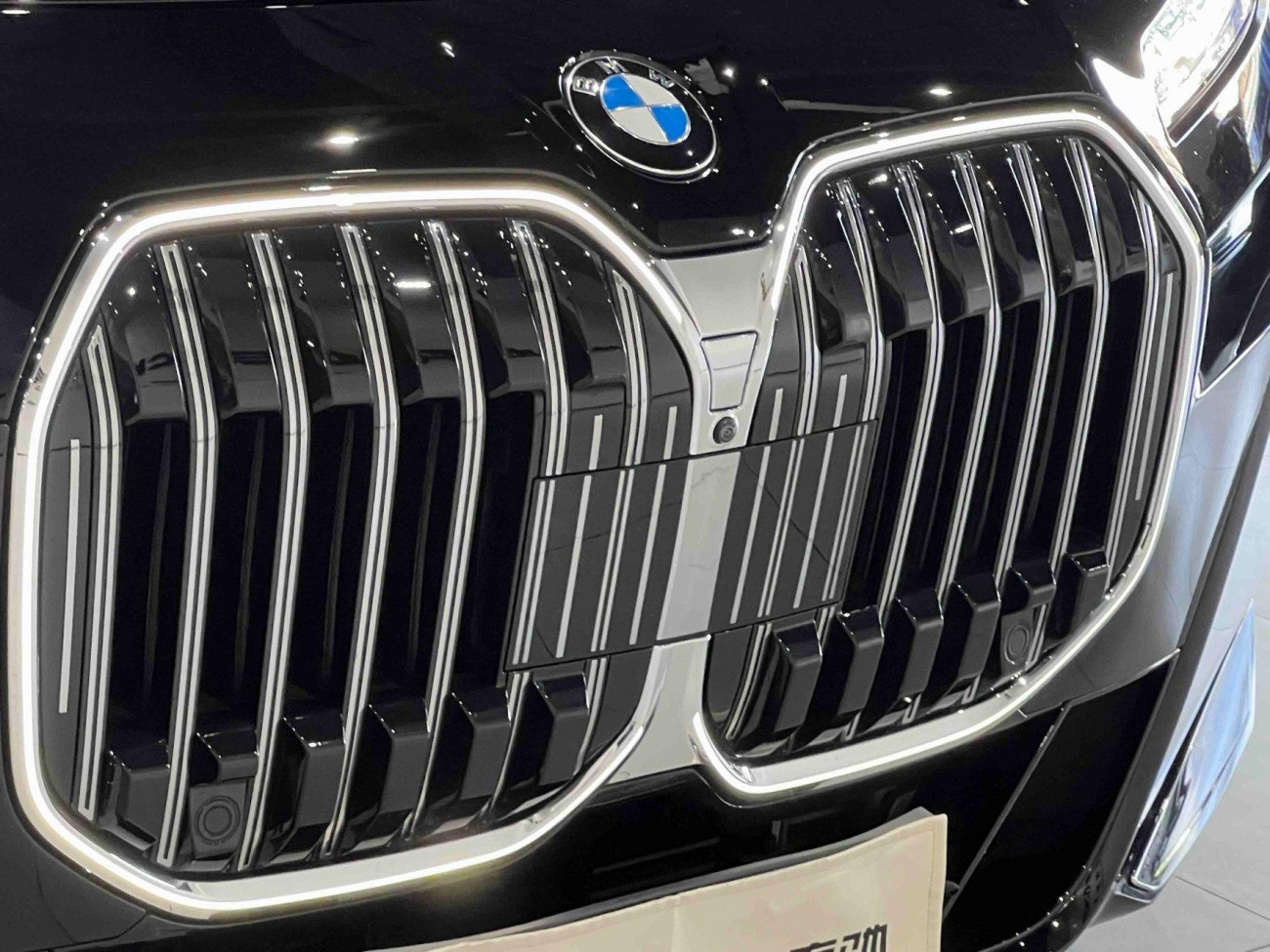 BMW 740Li 2024