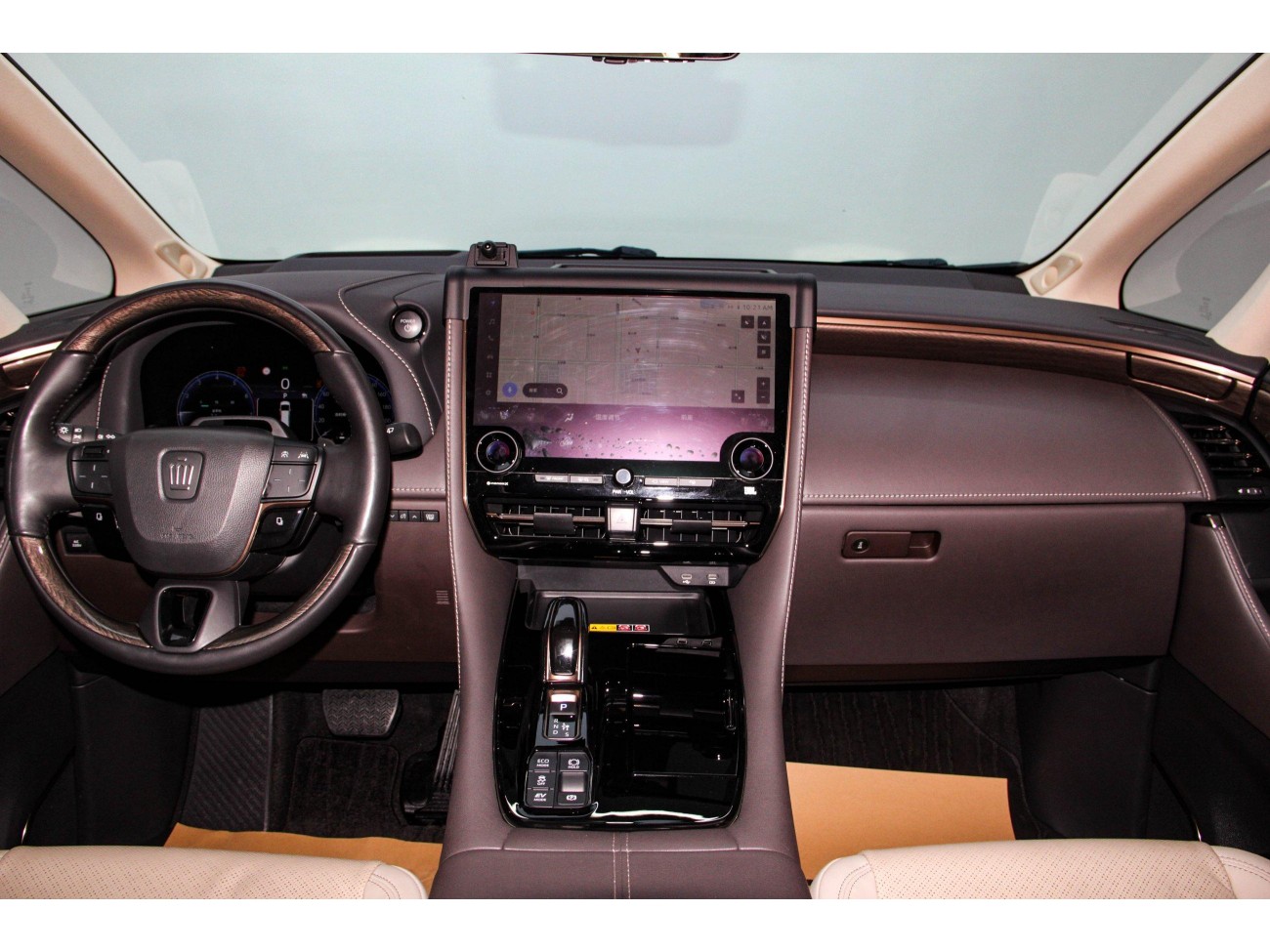 Toyota Vellfire 2024