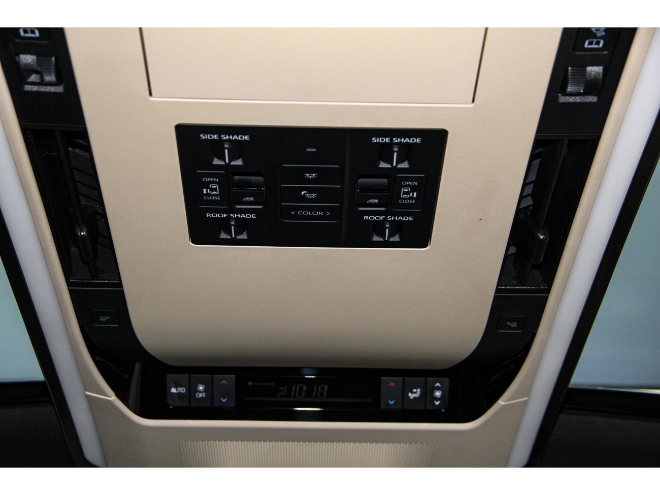 Toyota Vellfire 2024