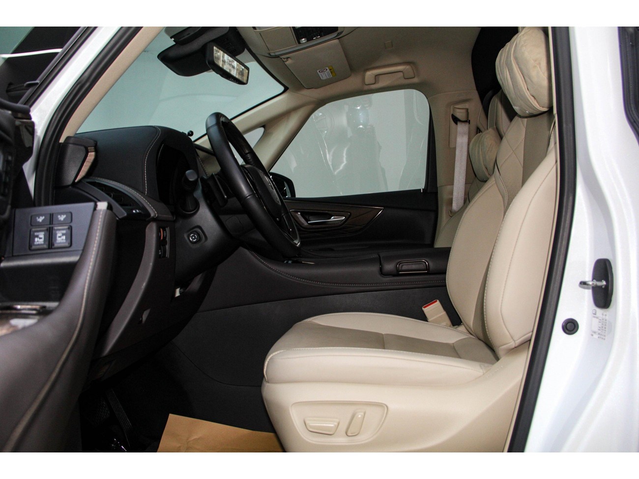 Toyota Vellfire 2024