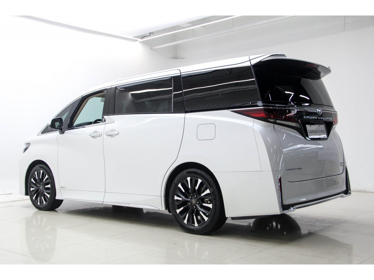 Toyota Vellfire 2024