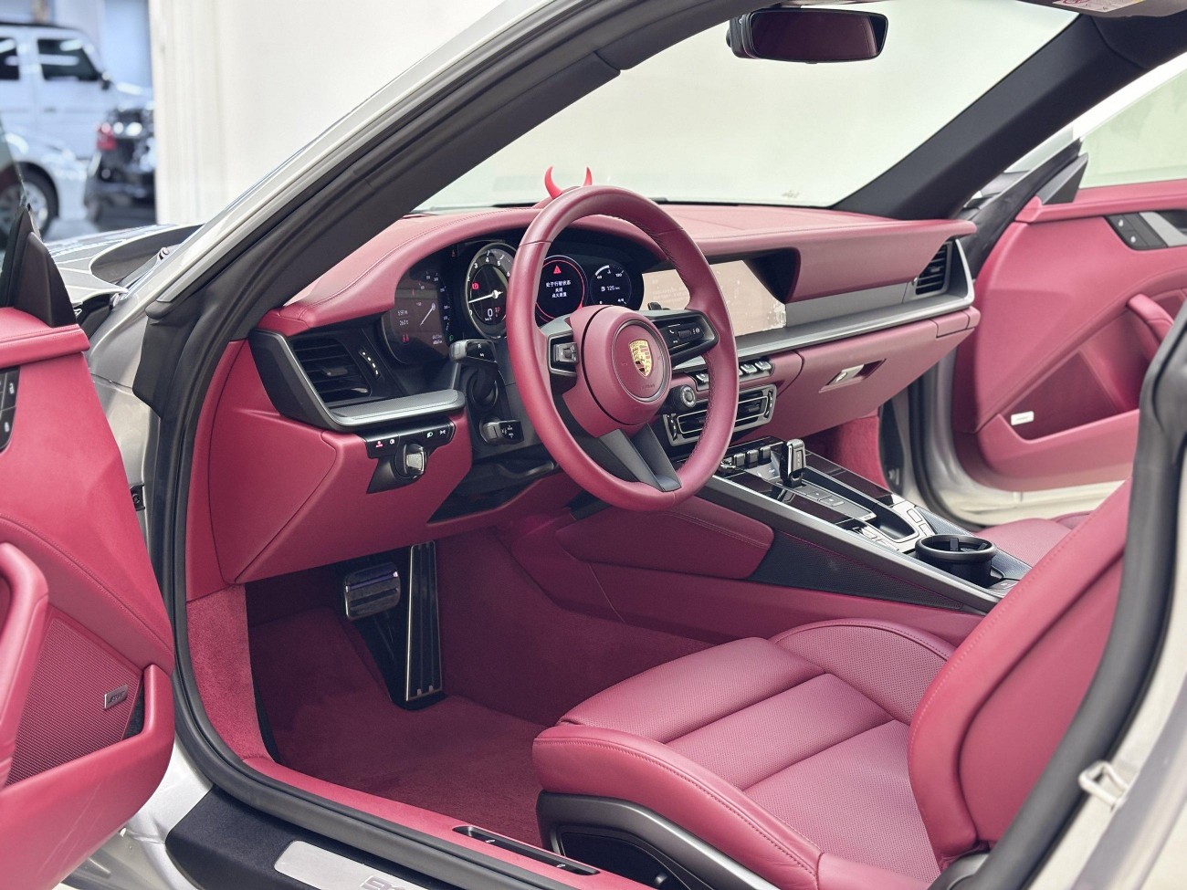 Porsche 911 2024