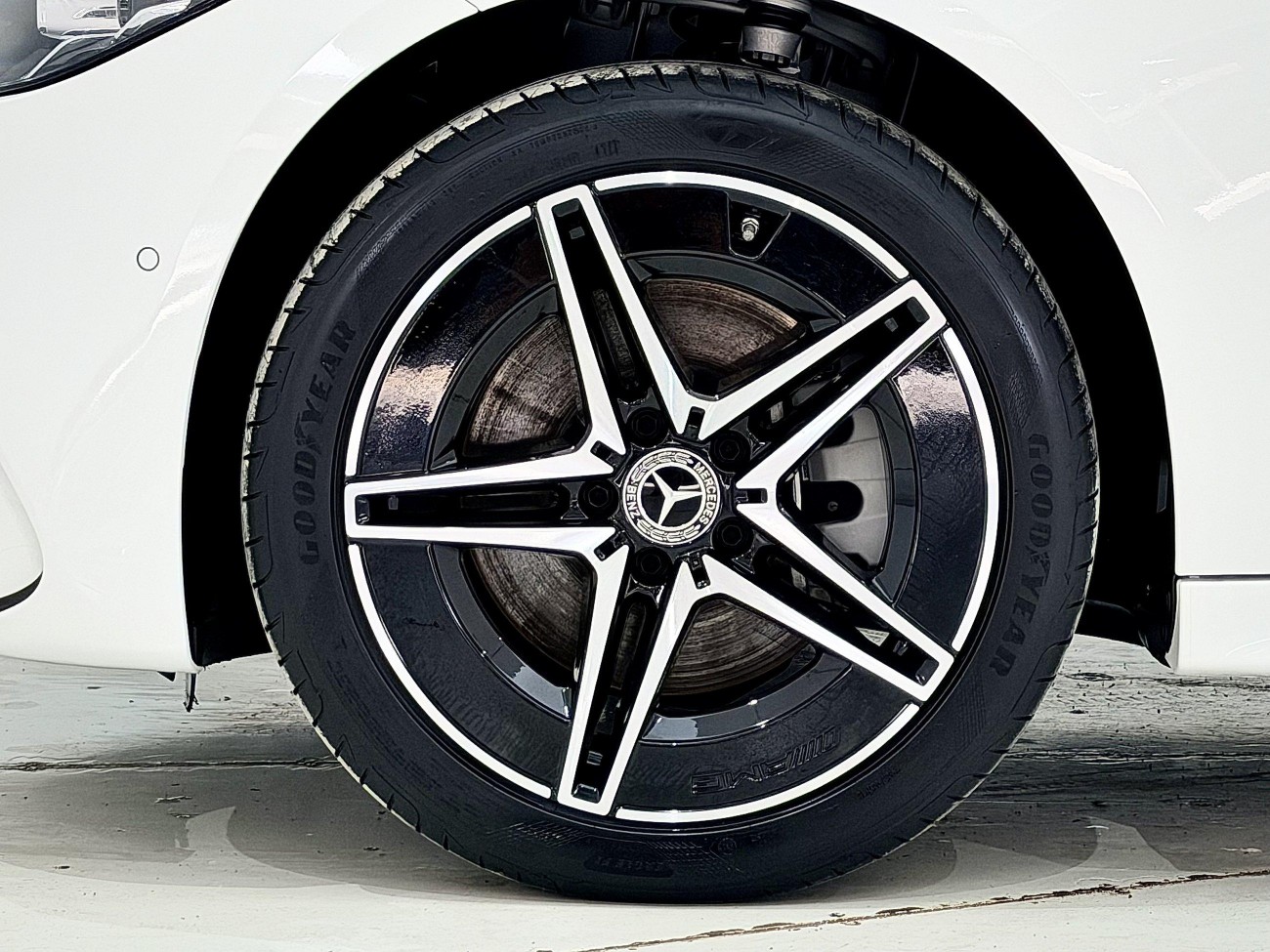 Mercedes-Benz C 260 L 2023