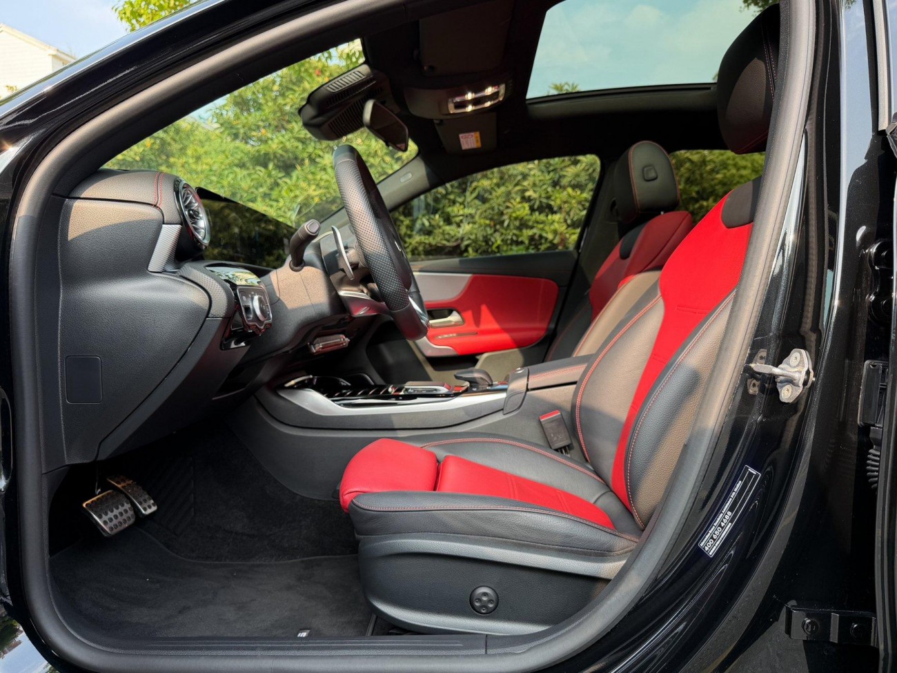 Mercedes-Benz A 35 L 2022