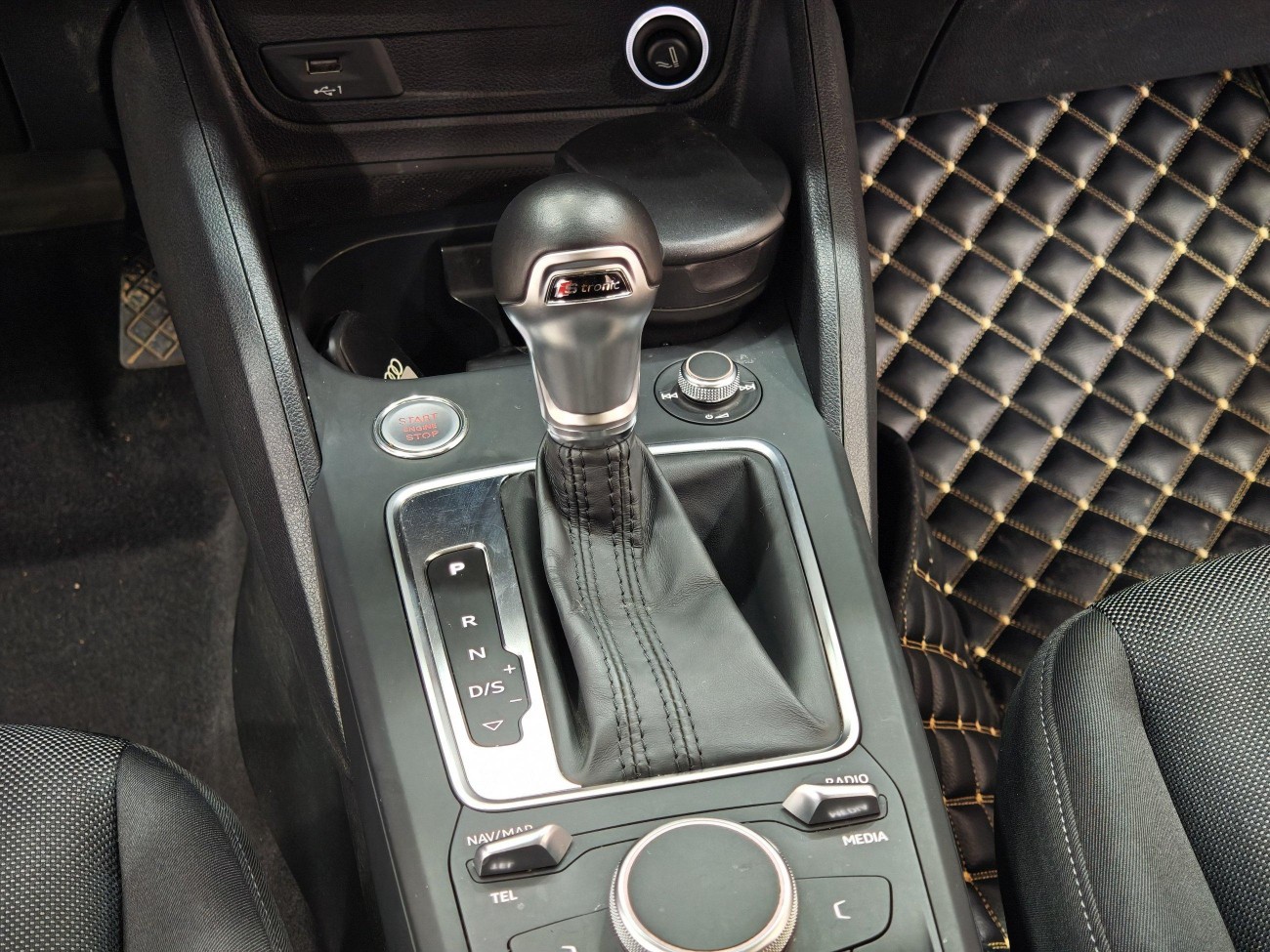 Audi Q2L 35 TFSI 2021
