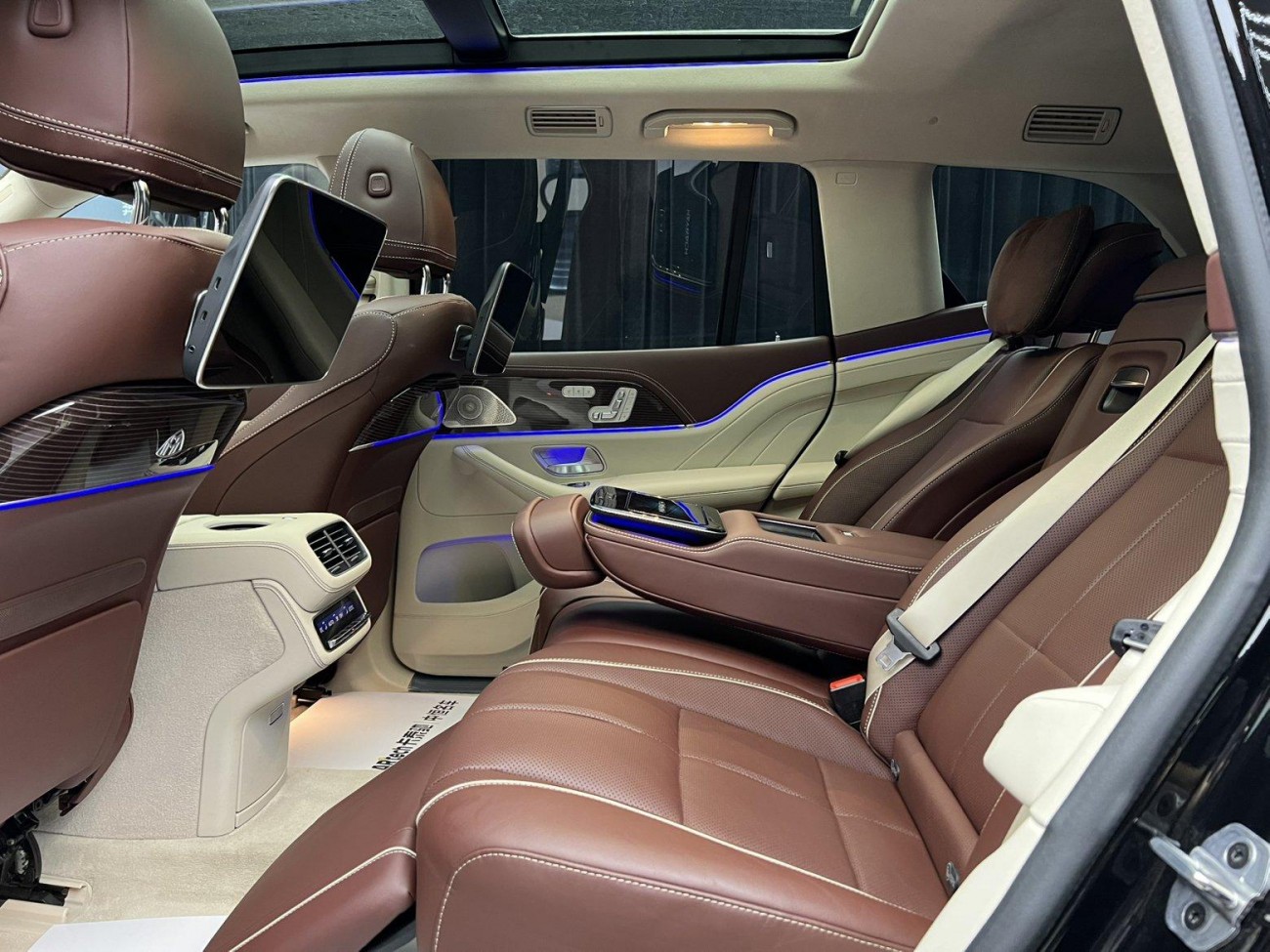 Mercedes-Benz GLS 2023