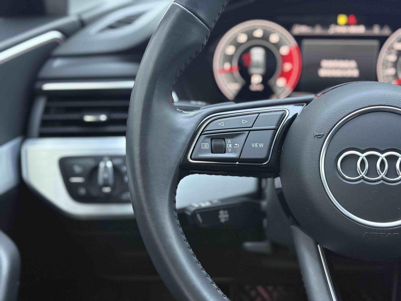 Audi A4L 40 TFSI 2022