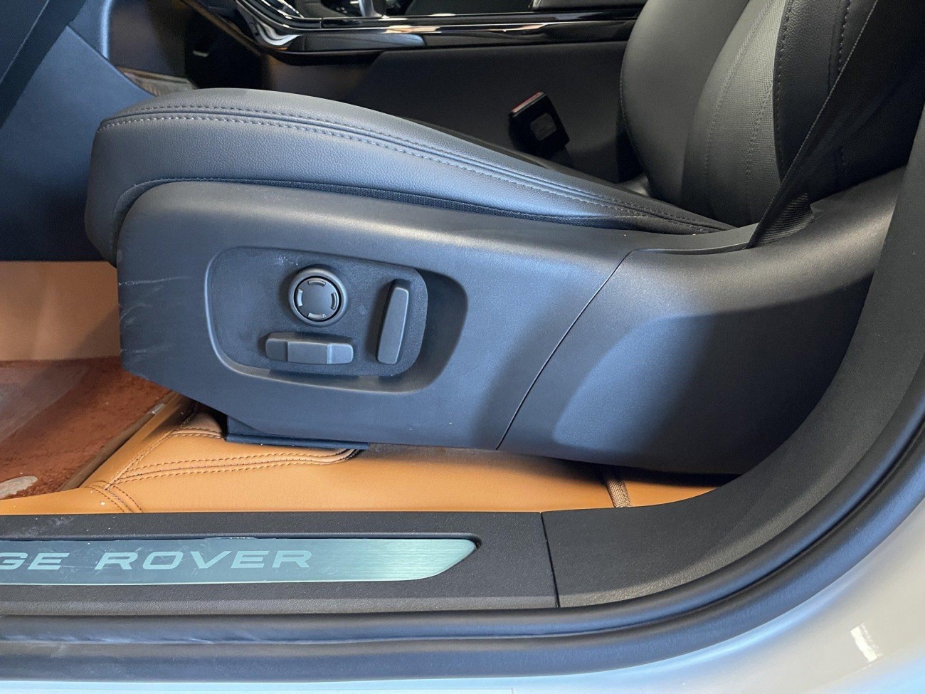 Land Rover Range Rover 2023