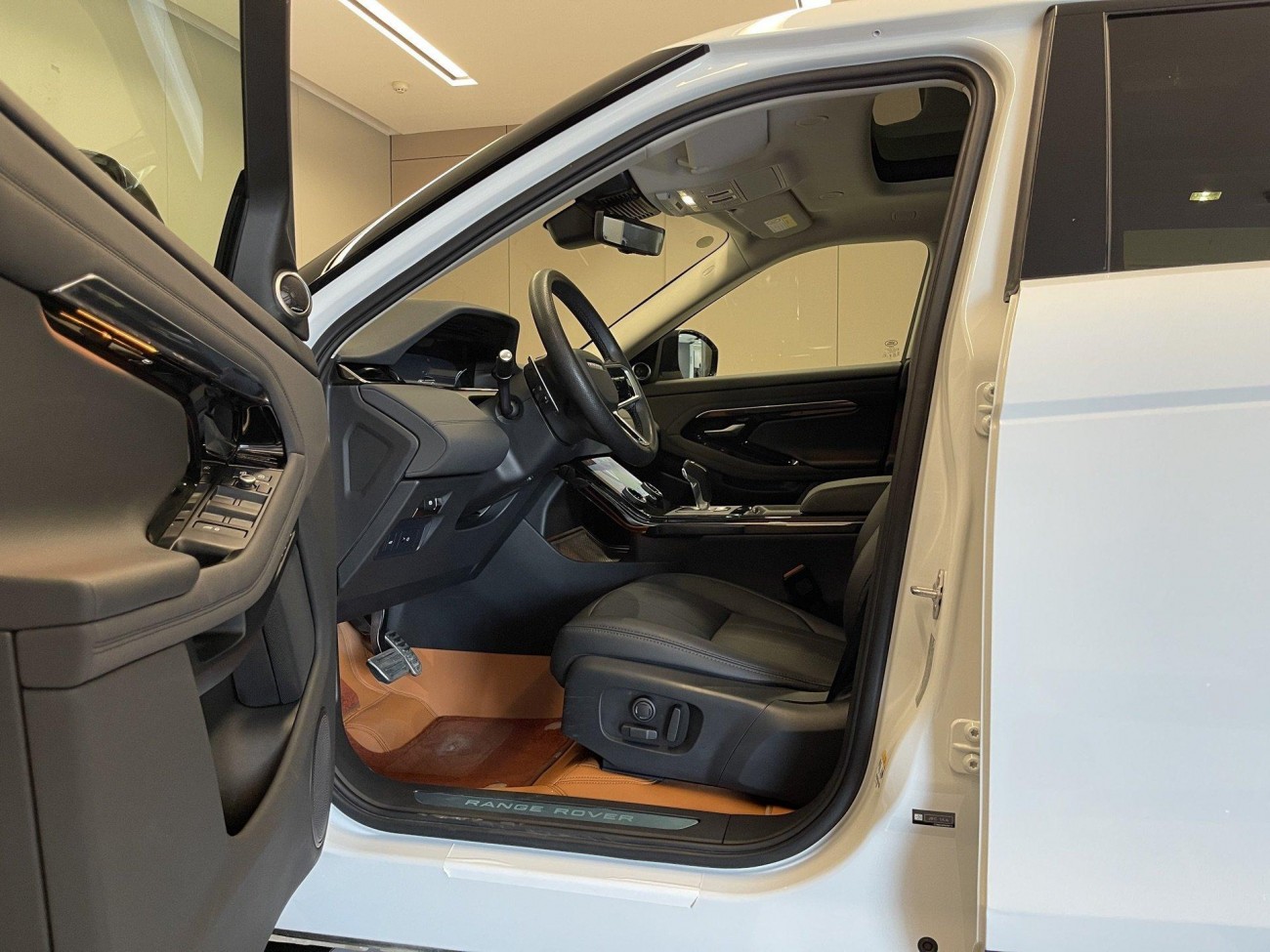 Land Rover Range Rover 2023