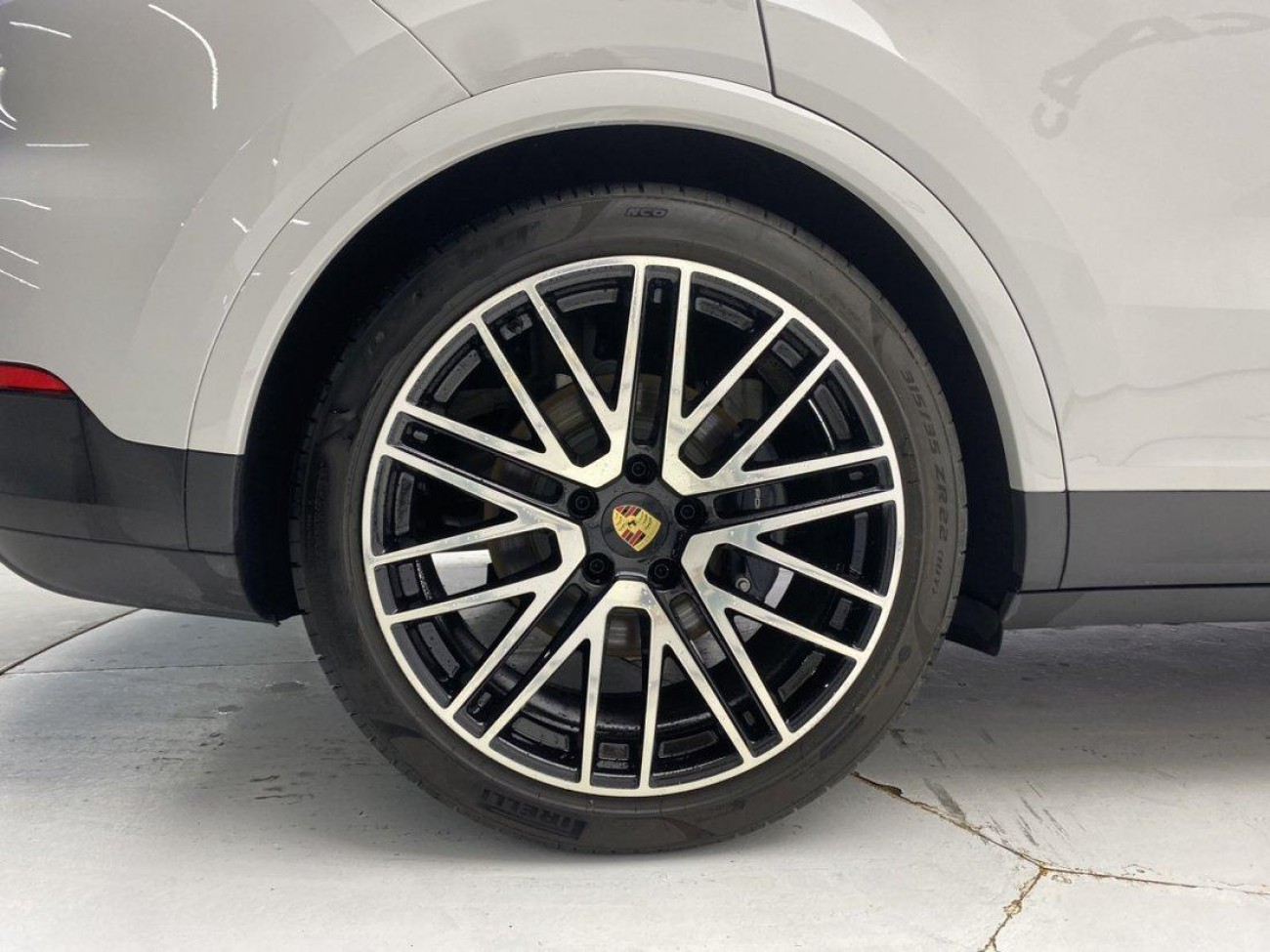 Porsche Cayenne 2025