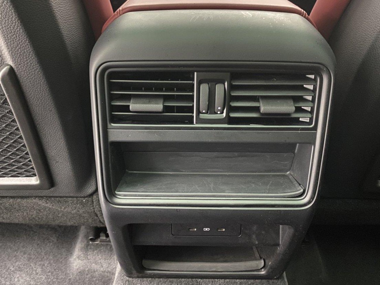 Porsche Cayenne 2025