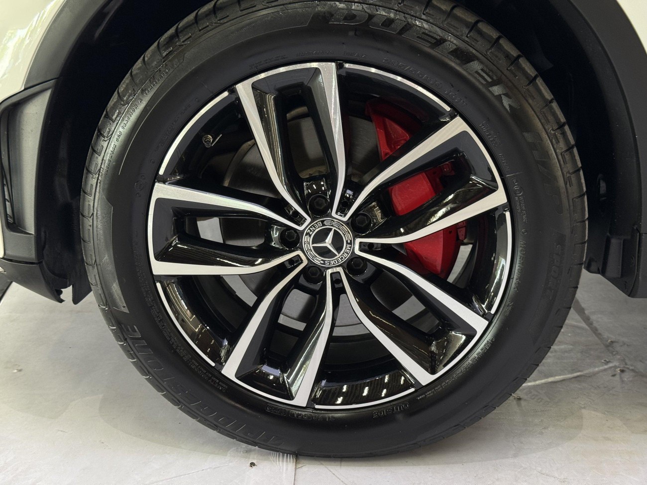 Mercedes-Benz GLC 260 L 2021