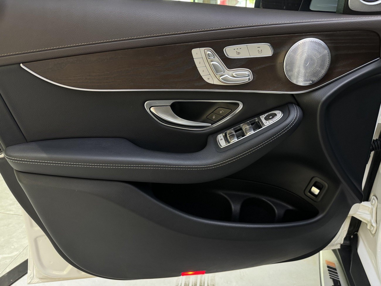 Mercedes-Benz GLC 260 L 2021