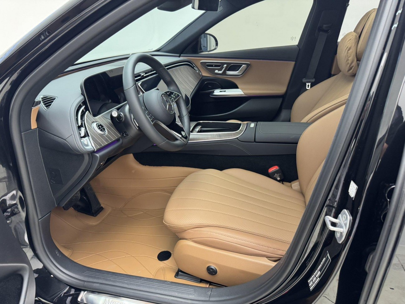 Mercedes-Benz E 300 L 2025