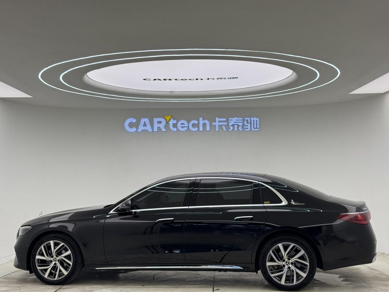 Mercedes-Benz E 300 L 2025
