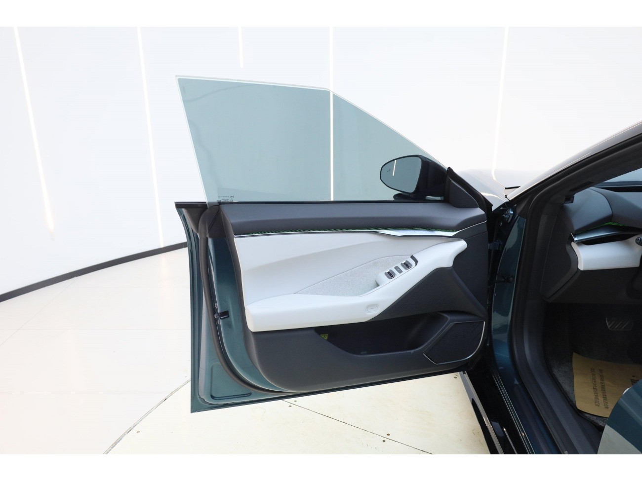 Xpeng P7 2025
