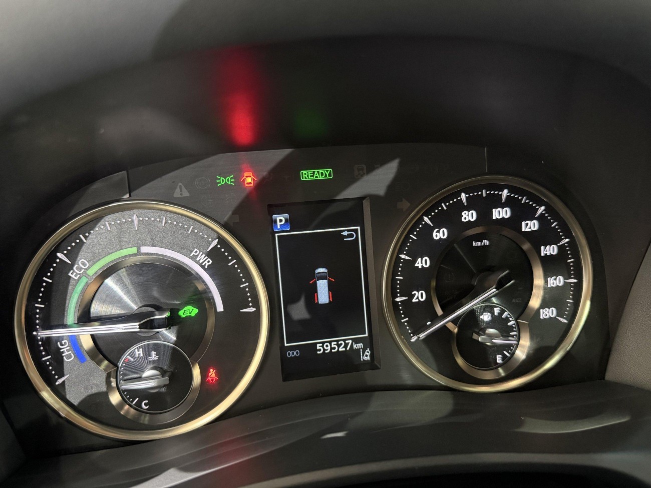 Lexus LM 300h 2020