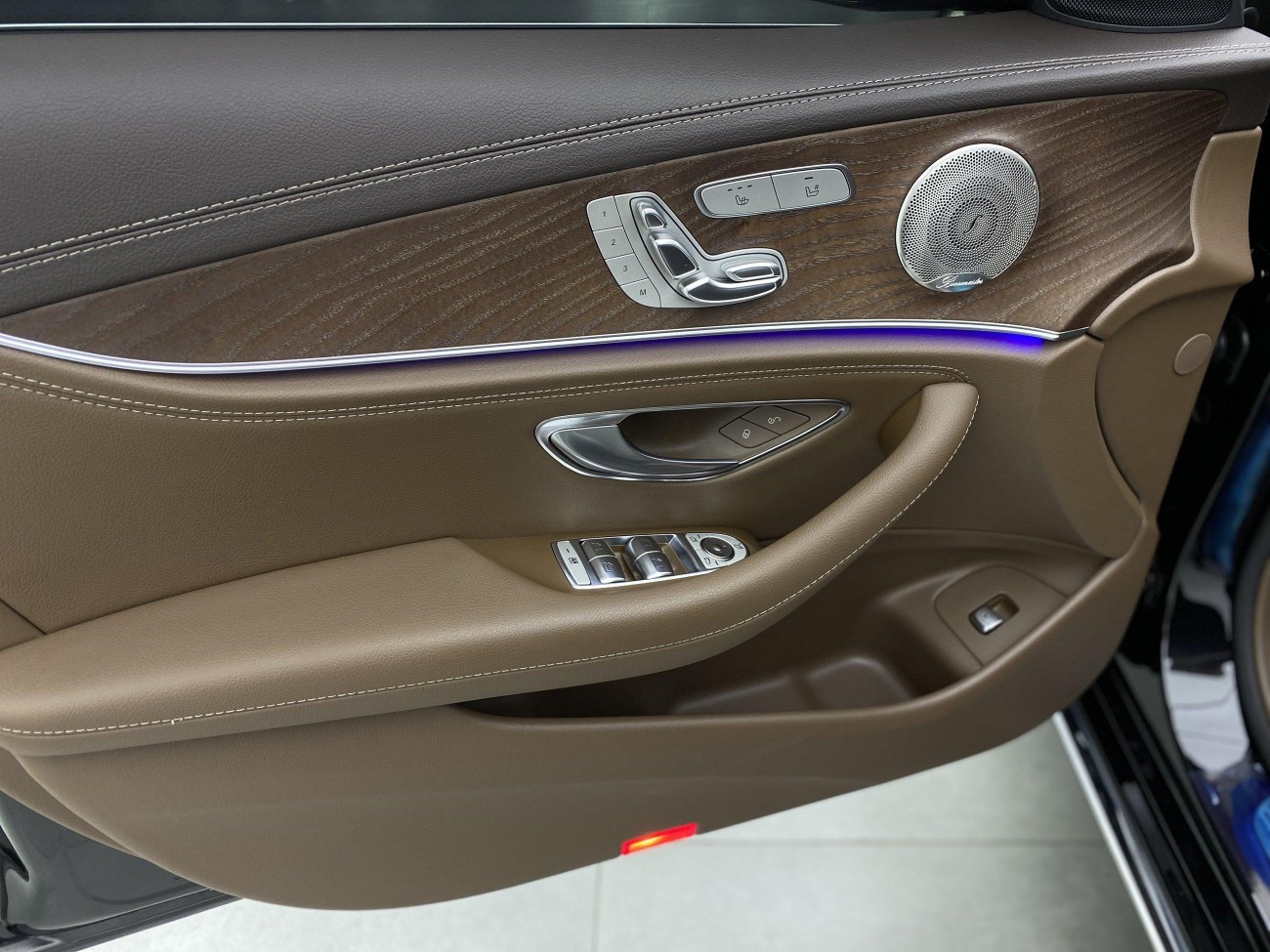 Mercedes-Benz E 300 L 2023