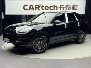 Porsche Cayenne 2022