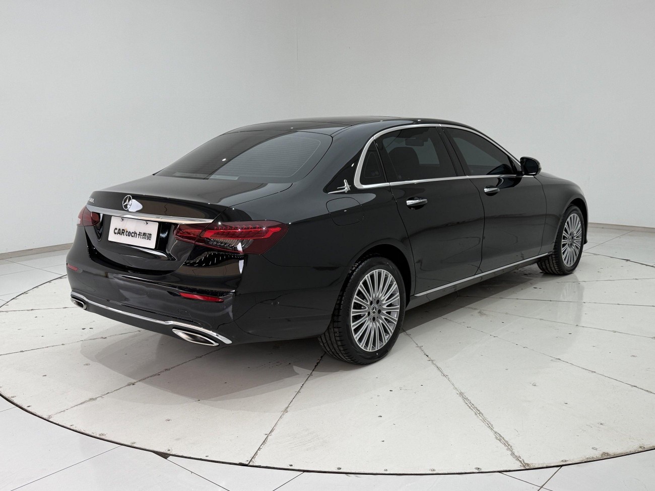 Mercedes-Benz E 300 L 2023