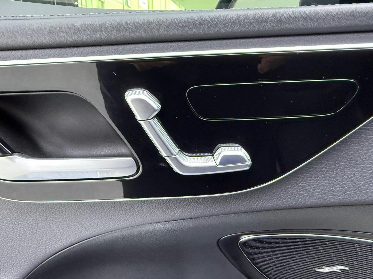 Mercedes-Benz C 260 L 2025