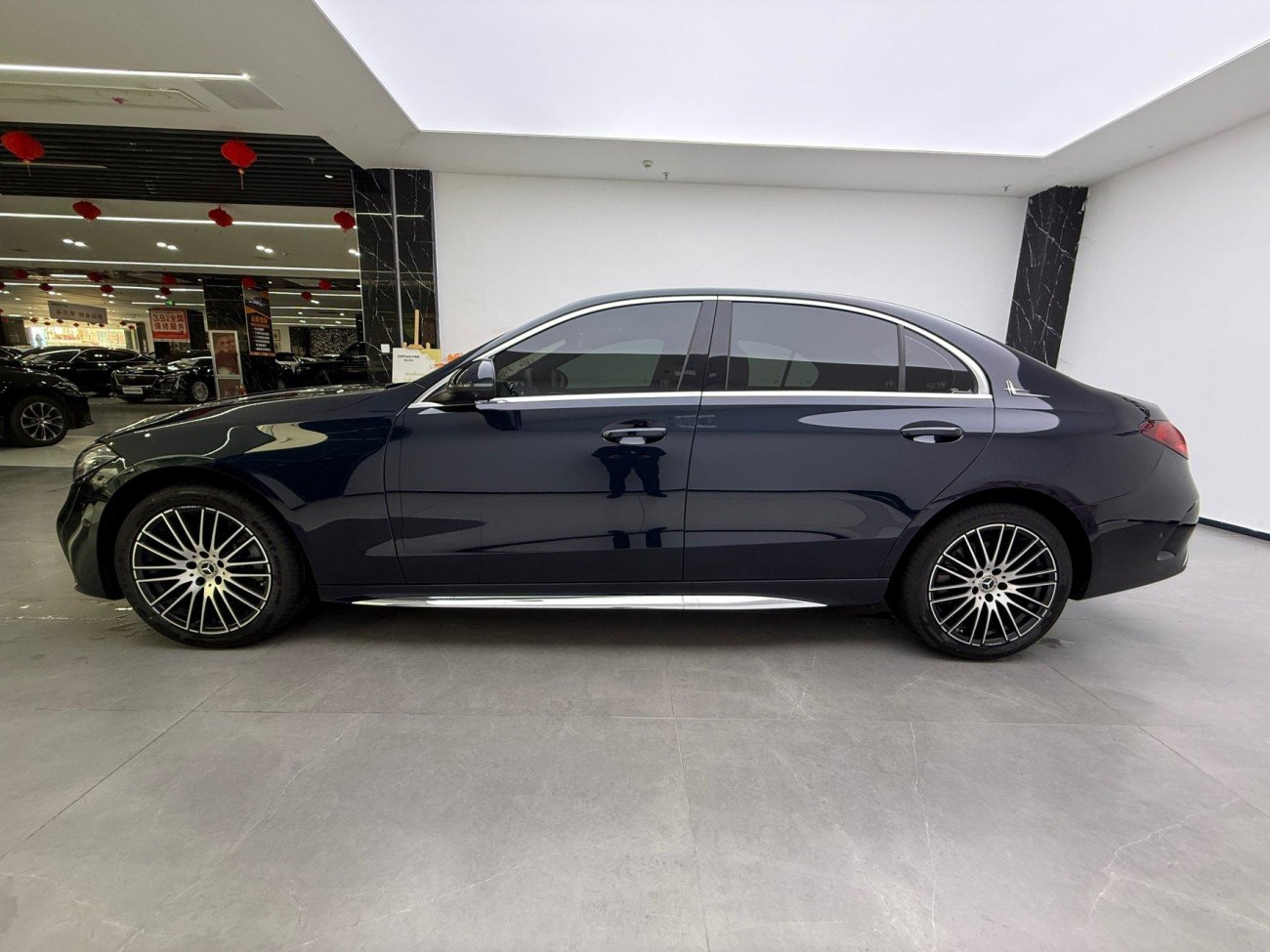 Mercedes-Benz C 260 L 2025