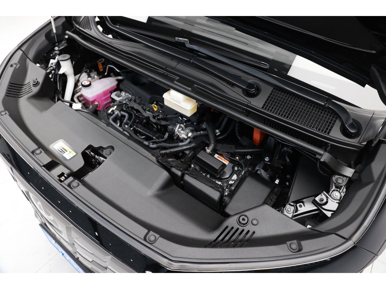 Toyota Alphard 2024