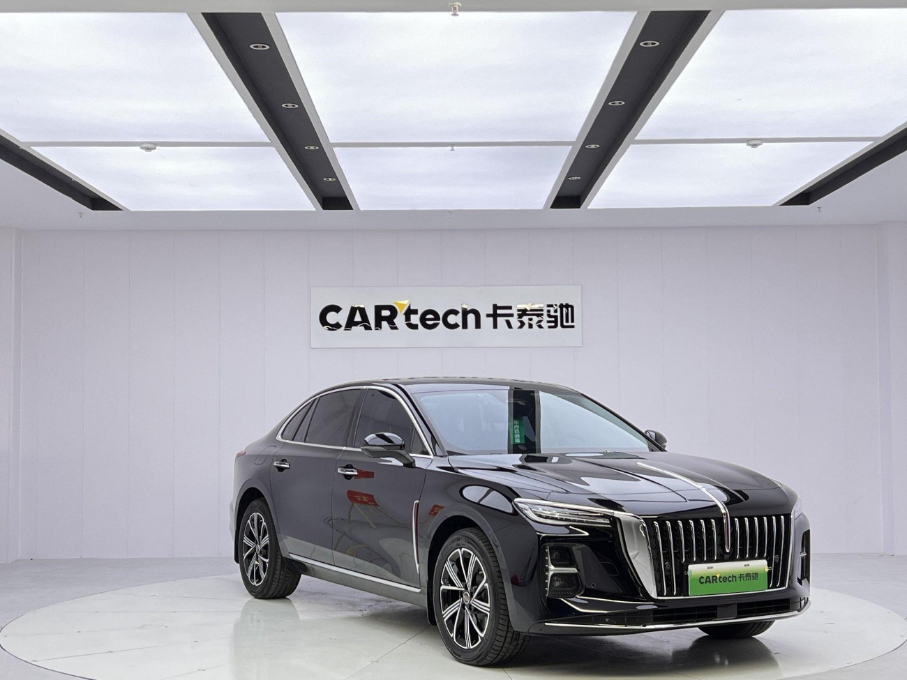 Hongqi H5 2025